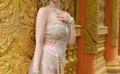 免费国产无人区码卡二卡3卡